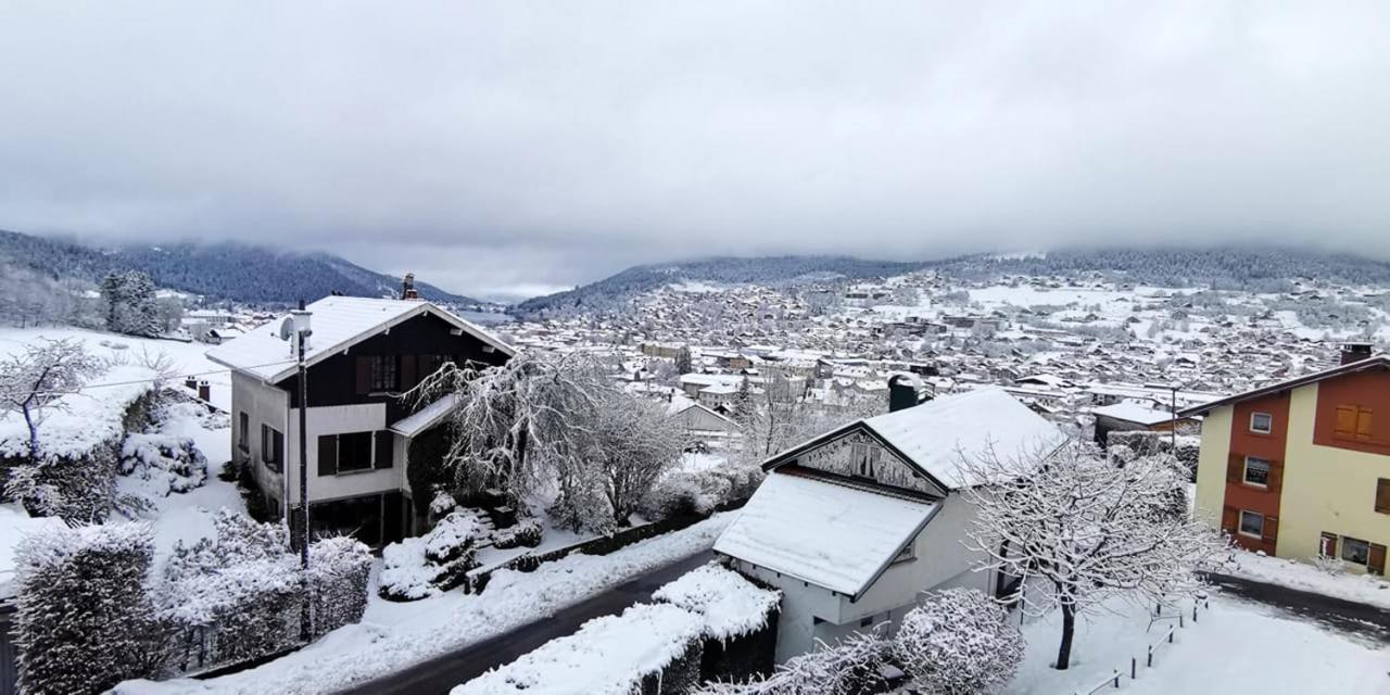 הוילה Maison Spacieuse Pres De Gerardmer Avec Vue Sur Le Lac מראה חיצוני תמונה